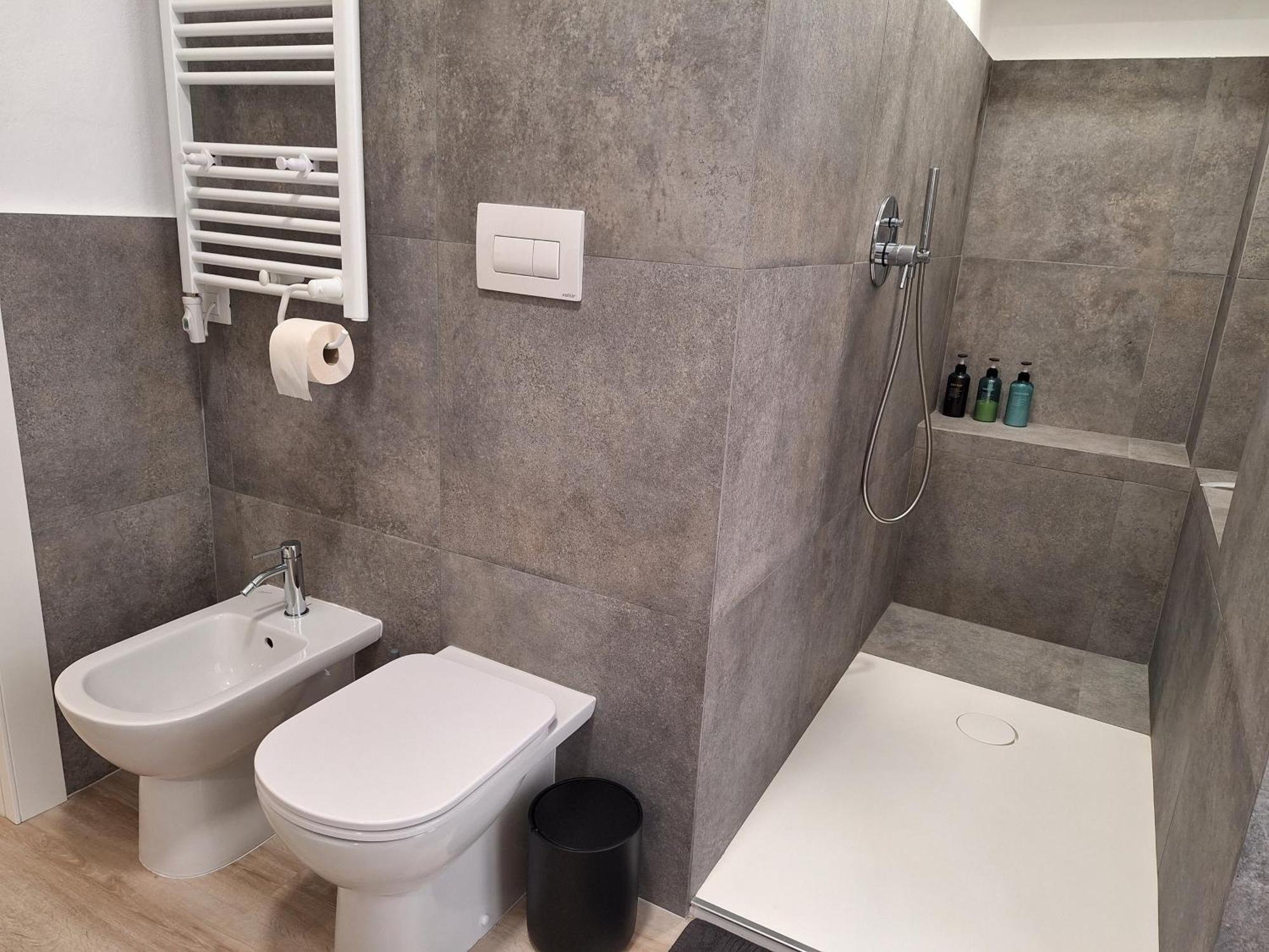 Fantoni Guest House 贝尔加莫 外观 照片